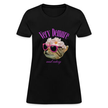 Playera Dama Very Demure Miniatura